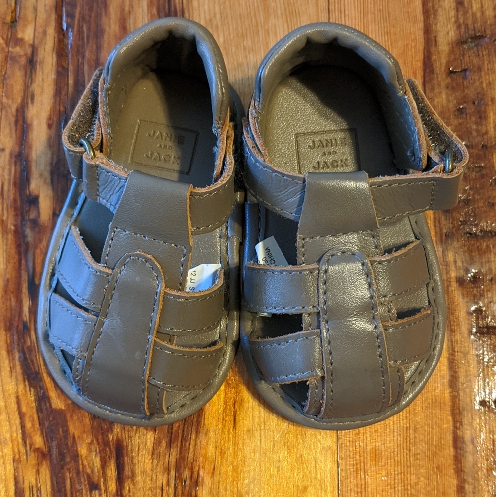 🆕Leather Sandals Baby Shoes, Size 2